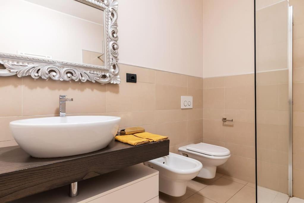 Bezzi Flexyrent A.C. Wifi Apartment Milan Exterior photo
